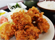 【ドライブイン どさんこ】　鶏の唐揚げ定食