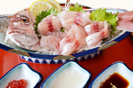 真鯛をお好みのたれで・・・