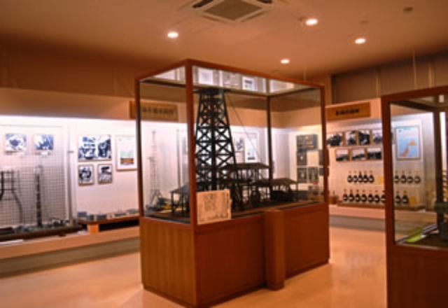 이즈모자키(出雲崎) 석유기념관